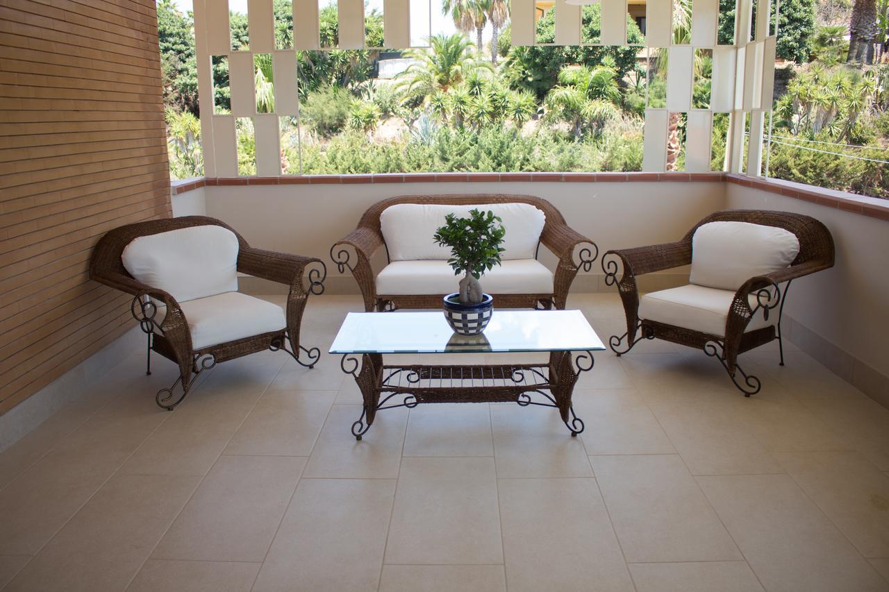 סן לאונה Bella Villa מראה חיצוני תמונה